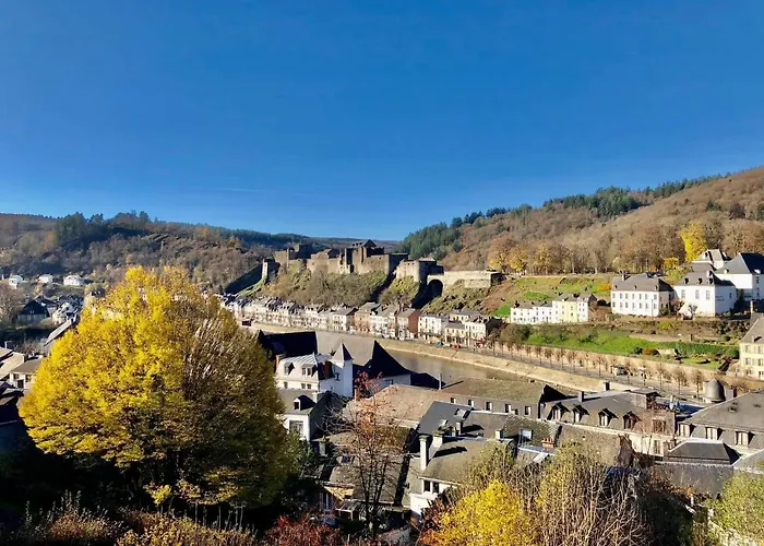 펜션 Cafe Du Pecheurs 부용